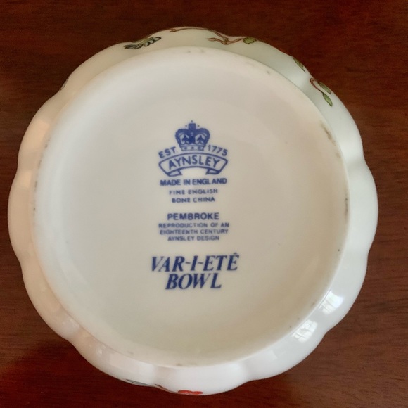 Pembroke Aynsley Collection Var-i-ete Trinket Bowl - Picture 6 of 6